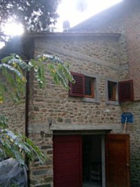 Modifiche interne e sistemazione esterna in loc. Pratale di Sopra, nel Comune di Vicchio (FI) - Pr. O-lN