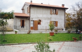 Demolizione e ricostruzione di un rudere in loc. Collina nel Comune di Borgo San Lorenzo (FI) - Pr.E